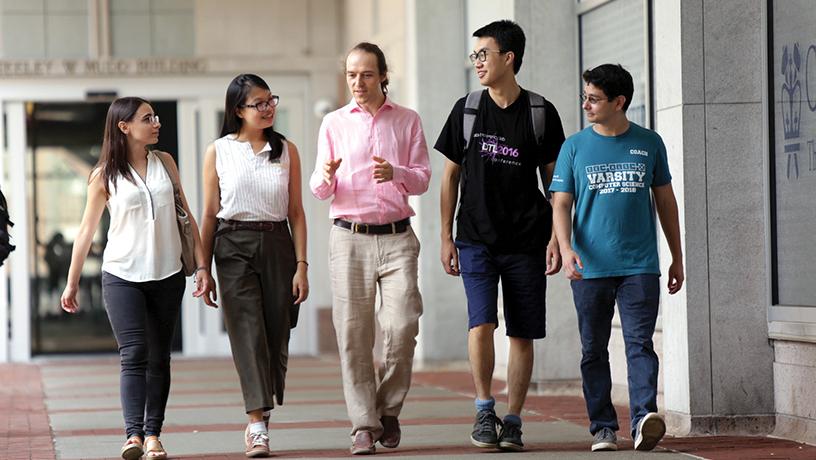 Augustin Chaintreau with students